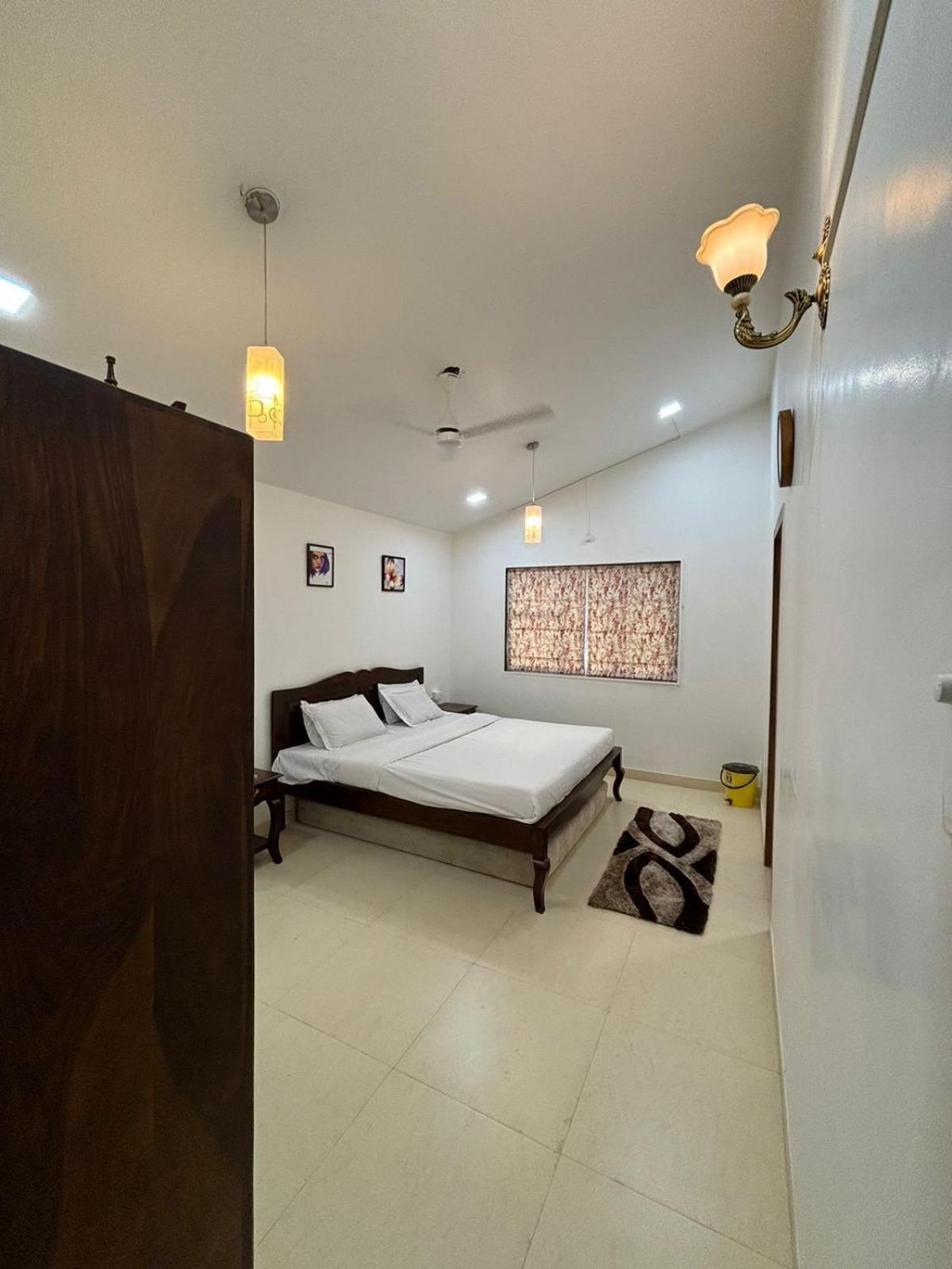 Ll Golden Leaf Ll 3Bhk Ll Ac Ll Villa โลนาวาลา ภายนอก รูปภาพ