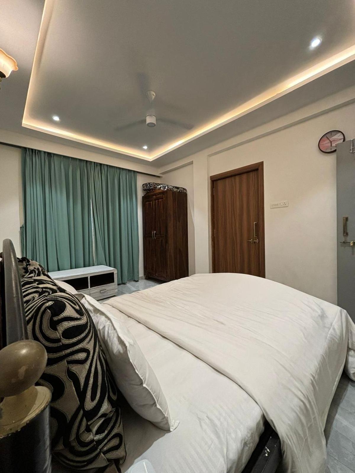 Ll Golden Leaf Ll 3Bhk Ll Ac Ll Villa โลนาวาลา ภายนอก รูปภาพ