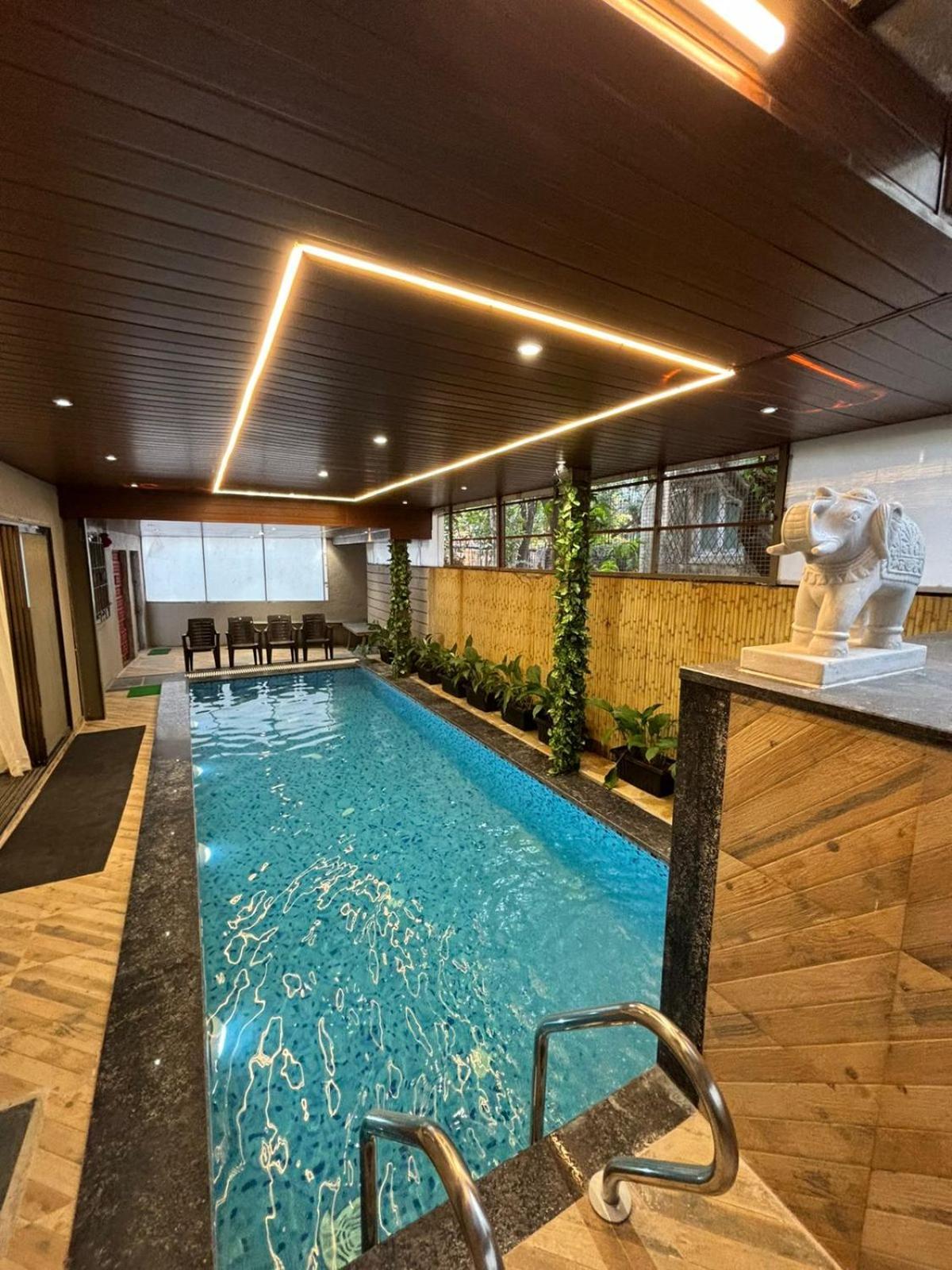 Ll Golden Leaf Ll 3Bhk Ll Ac Ll Villa โลนาวาลา ภายนอก รูปภาพ